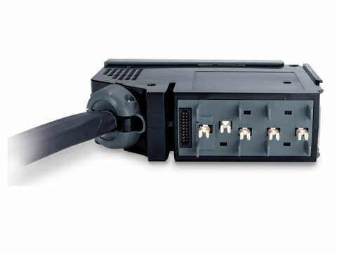 APC IT POWER DISTRIBUTION MODULE